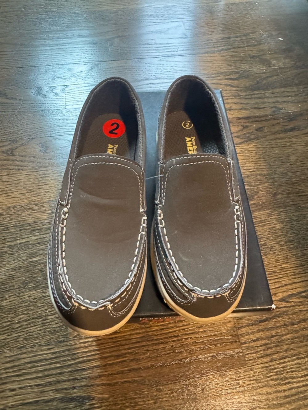Perry Ellis America Little boy  Casual Brown Slip-On Loafers size 2
